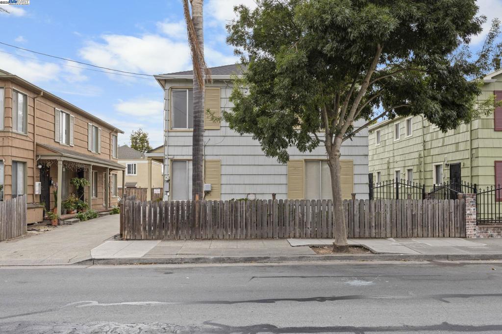 SOUTH BERKELEY - Residential Income