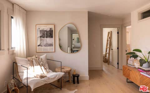 Photo of 1715 S Kingsley Drive, Los Angeles, CA 90006 (MLS # 26649239)
