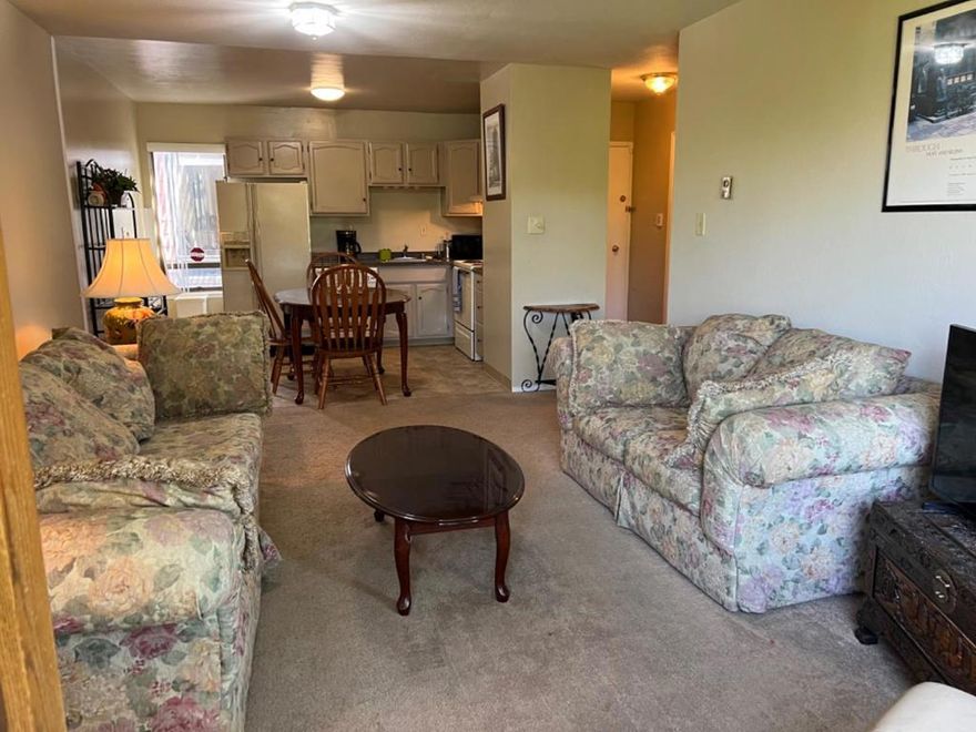 Furnished Short-Term Rental at 426 Arkansas, San Francisco, UNIT 2  Located close to UCSF, this unit is perfect for students, faculty, and visiting professionals. Enjoy the vibrant neighborhood with excellent walkability and a variety of nearby amenities, including grocery stores and diverse restaurants.  The unit's prime location boasts a Walk Score of 96, making it a walker's paradise where daily errands do not require a car. Public transportation is also easily accessible, with a Transit Score of 72, allowing you to navigate the city with ease. For those who prefer to bike, the Bike Score of 60 ensures that cycling is a viable option.  This rental offers everything you need for a pleasant and productive stay in San Francisco.   Rental term - 6mos lease or longer,Security deposit (refundable) :$500 ,Pet security deposit (none refundable ):$250/ per pet Features: - Comfortable Furnishings: Move in and start enjoying your stay immediately. - Quiet and Private: Nice View from living room and bedroom.  - Pet-Friendly: Your furry friend (small size) is welcome here. - All-Inclusive Rent: Utilities included.  - Convenient Laundry: Coin-operated laundry facilities are available in the garage. - Non-Smoking Property: for a clean and healthy living environment.