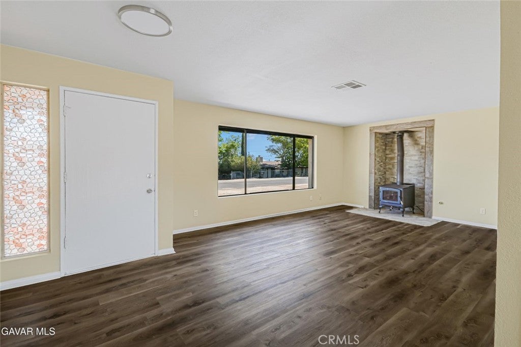 13116 E East Avenue W10