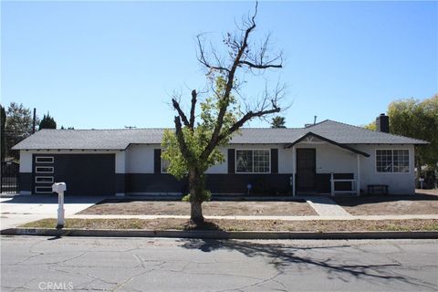 Photo of 2495 Etiwanda ave Ave, San Bernardino, CA 92410 (MLS # CV25214892)