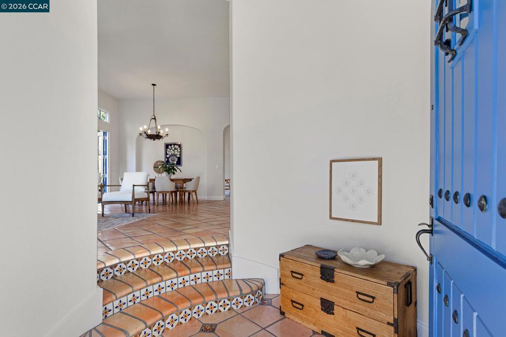 31 Maison Ct