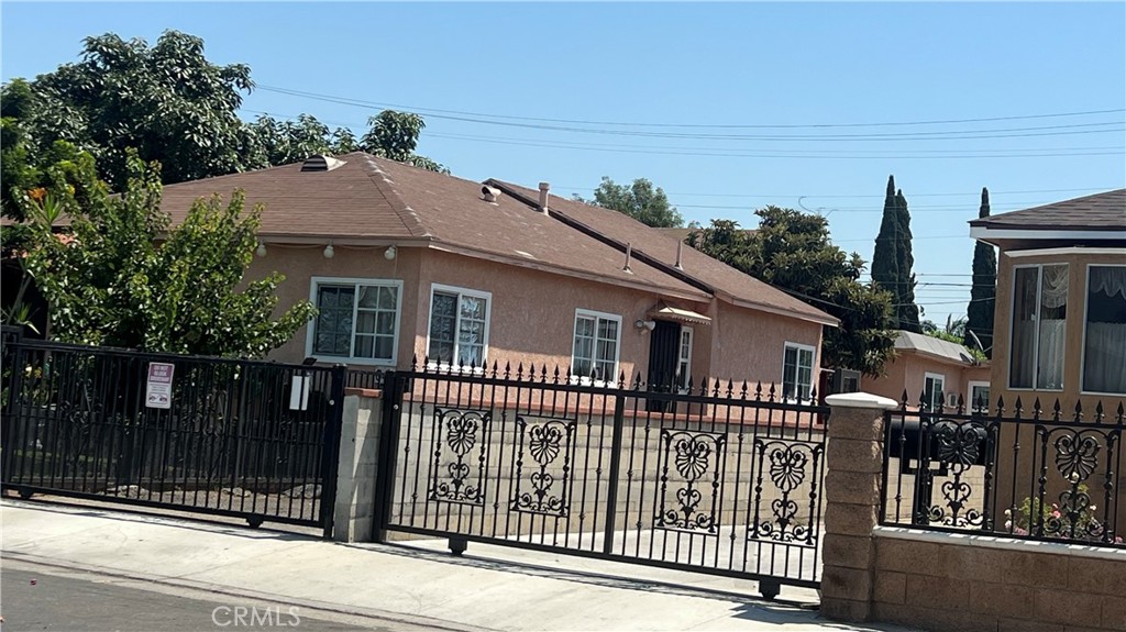 Great investment opportunity in the East Los Angeles area. Two (2) detached units. The first unit is configured as 2 bedroom/1 bathroom, and the second unit is 1 bedroom/1 bathroom. There is a long driveway, which provides parking space. It is near schools, restaurants, and freeways.