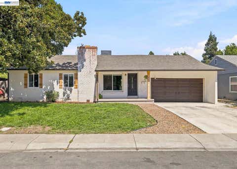 Photo of 2351 W Euclid Ave AVE, Stockton, CA 95204 (MLS # 41146346)