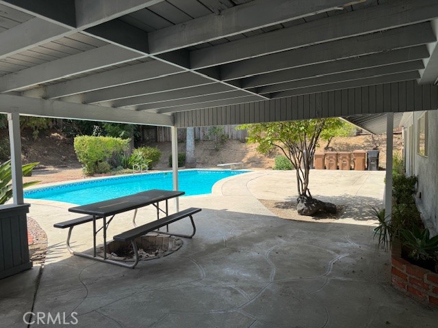 1509 Camino Loma