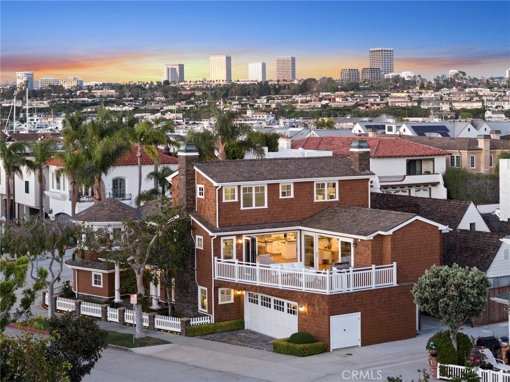 Photo of 1701 E Balboa Boulevard, Newport Beach, CA 92661 (MLS # NP26042983)