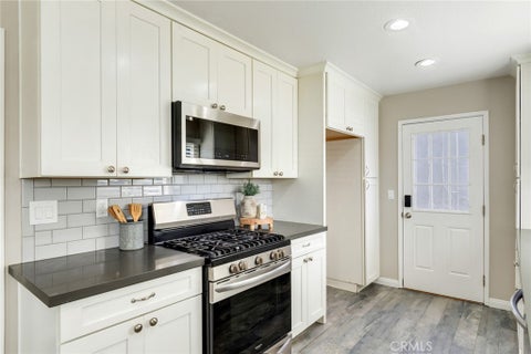 Photo of 181 Yorktown Lane, Costa Mesa, CA 92626 (MLS # IG26193298)