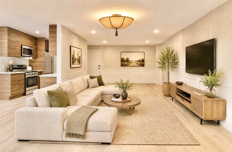 Photo of 1735 N Fuller Avenue #445, Los Angeles, CA 90046 (MLS # SR26190341)