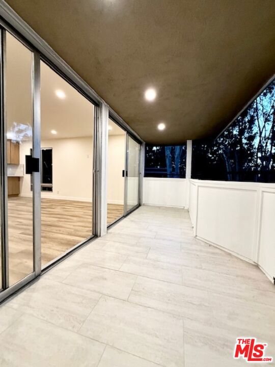 Laguna Village - Residential