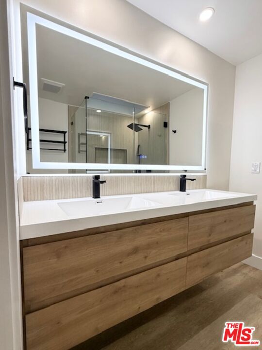 Laguna Village - Residential