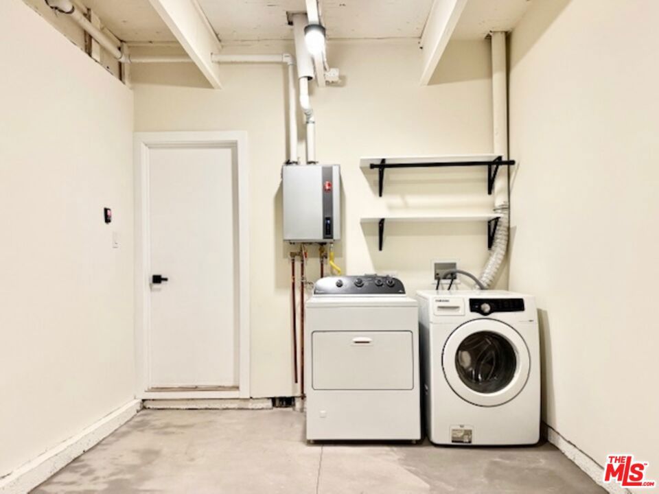 Laguna Village - Residential