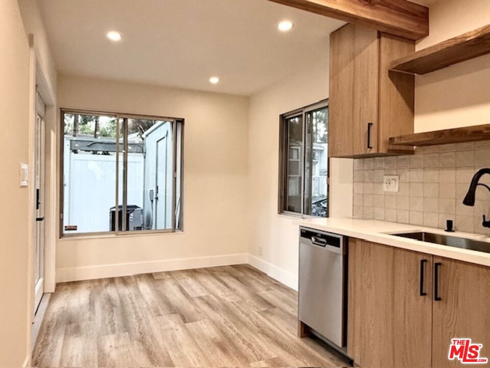 Laguna Village - Residential