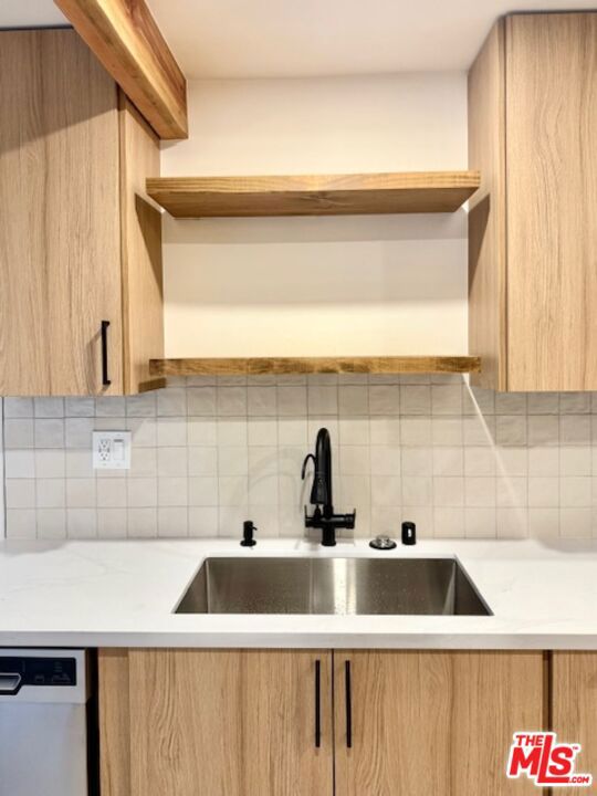 Laguna Village - Residential