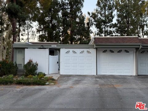 22461 Caminito Costa 20 Laguna Hills CA 92653