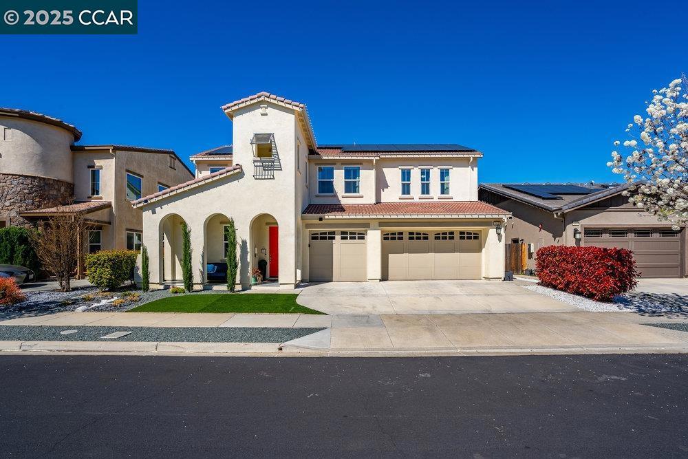 363 Fletcher Lane
