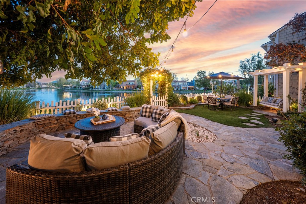 27038 Edgewater Lane