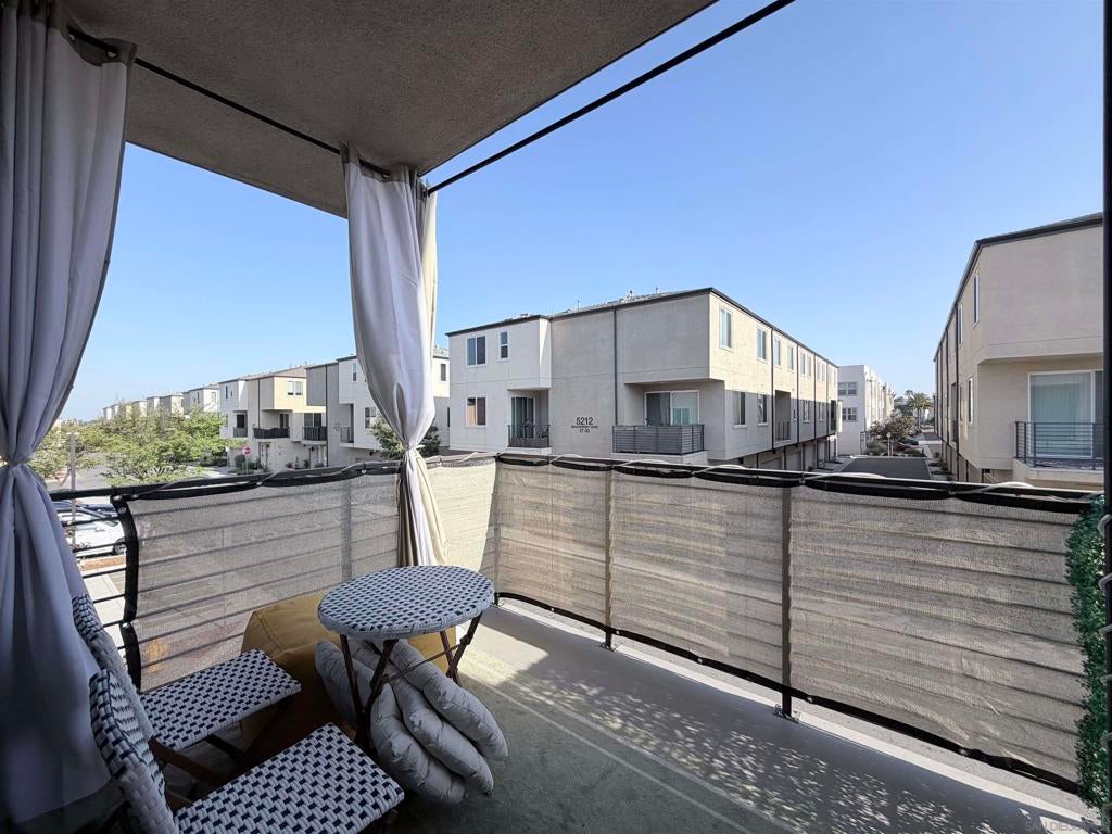 5203 Beachfront Cove 18