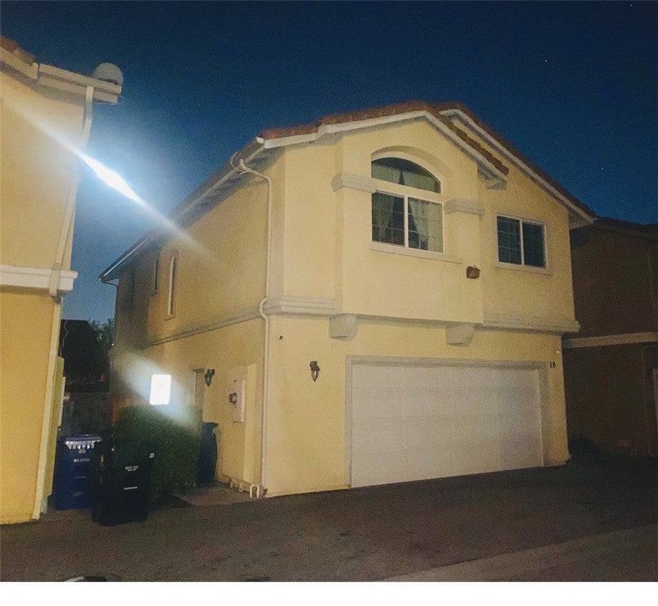 13280 Dronfield Avenue 19, Sylmar CA 91342