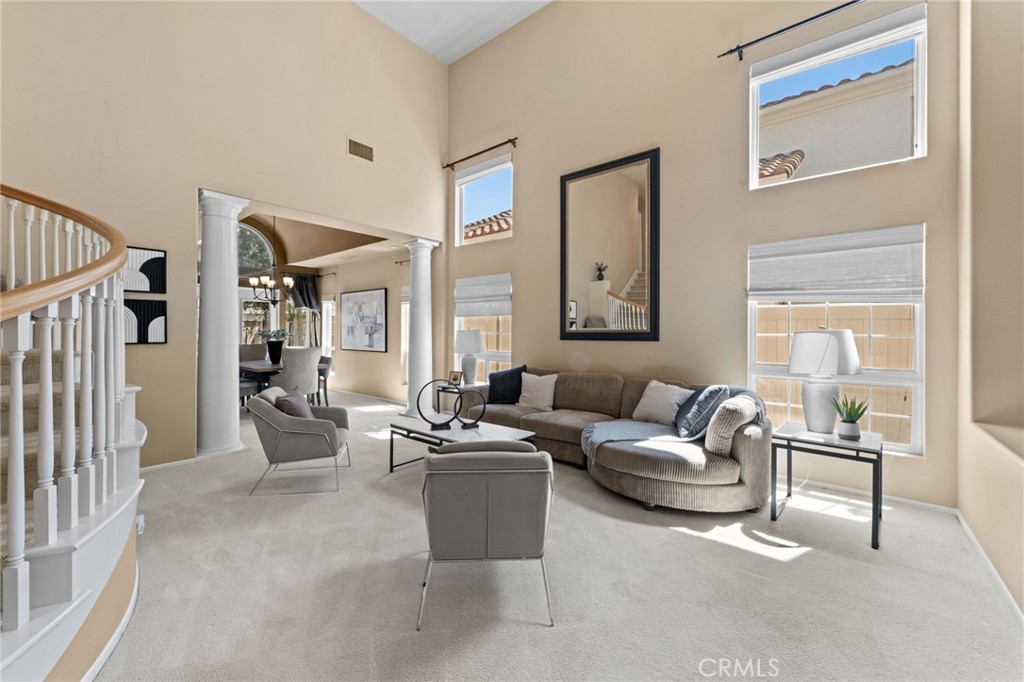 45422 Camino Monzon