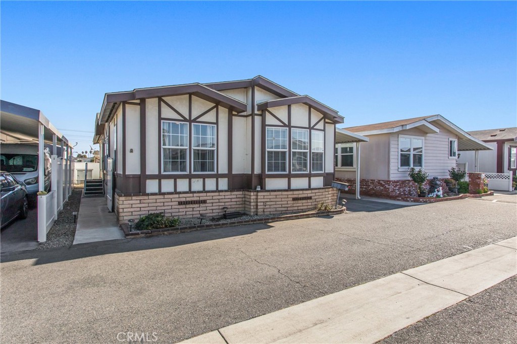 8681 Katella Avenue 897