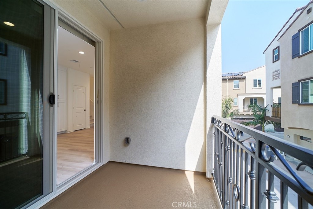 Sunflower Community - Residential Lease