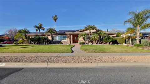 635 W 16th St, Upland, CA 91784 - MLS#: CV26010027