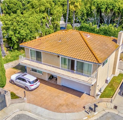 Photo of 1516 W 5th Street, San Pedro, CA 90732 (MLS # SB25065470)