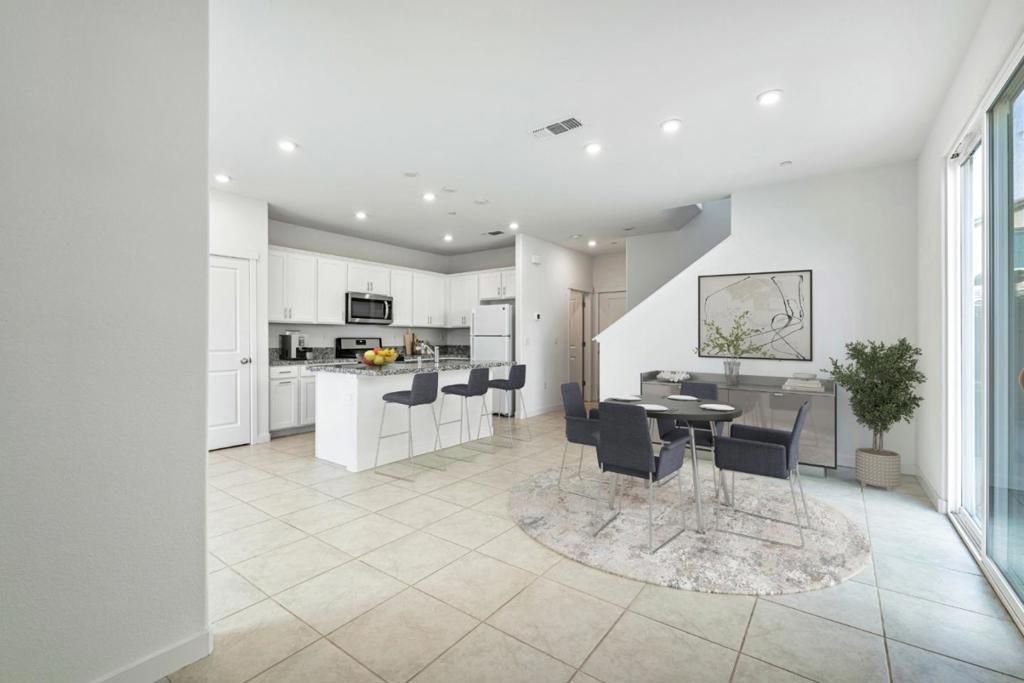 Photo of 182 E Mcclintock Lane, Mountain House, CA 95391 (MLS # ML82021655)