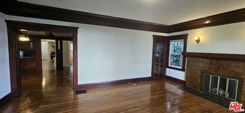 Photo of 1016 S Oxford Avenue, Los Angeles, CA 90006 (MLS # 26634877)