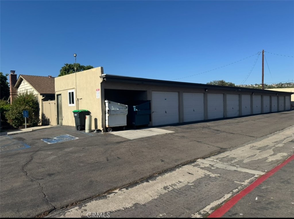 2295 N Tustin Street 84