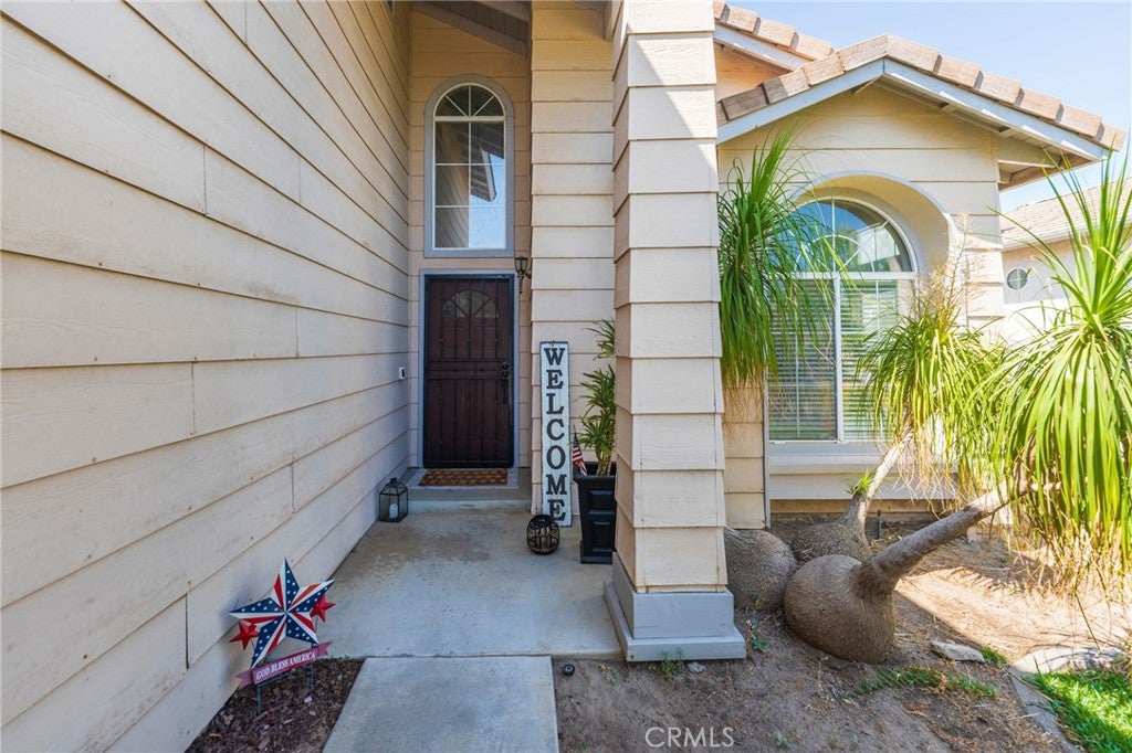 27381 Echo Canyon Court