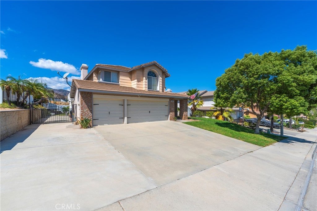 27381 Echo Canyon Court