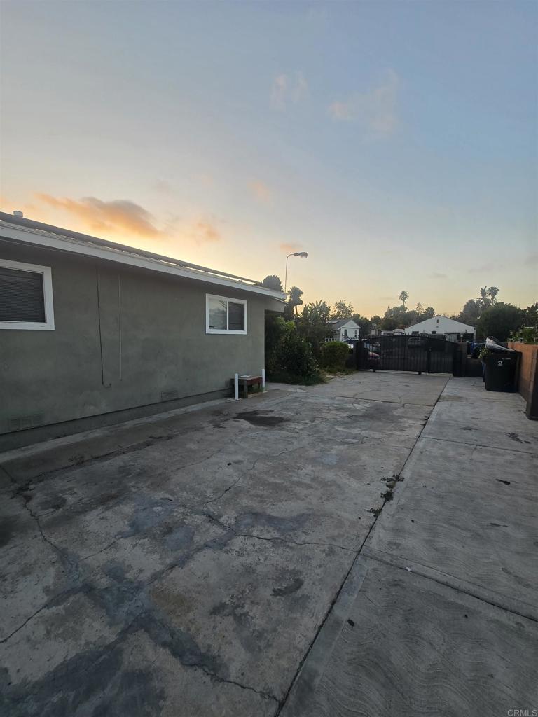 223 Zenith Street