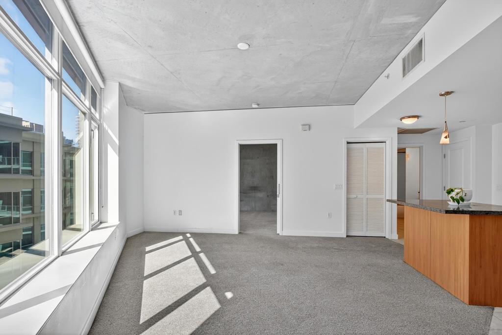 Downtown - Residential Lease