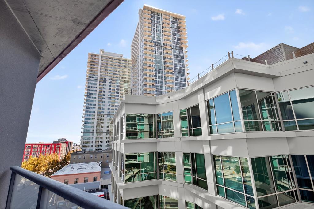 Downtown - Residential Lease