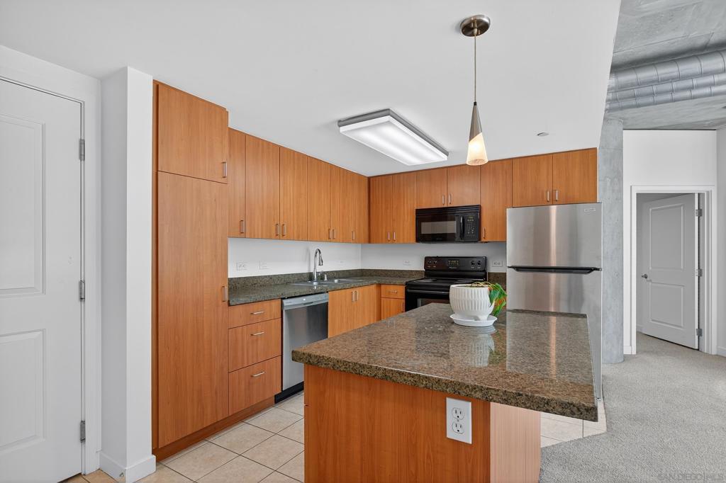 Downtown - Residential Lease