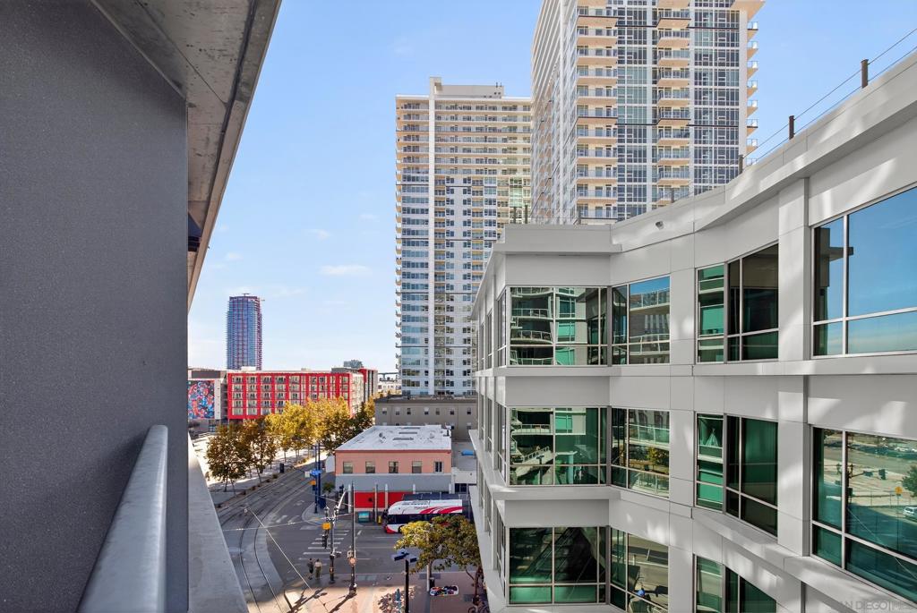 Downtown - Residential Lease