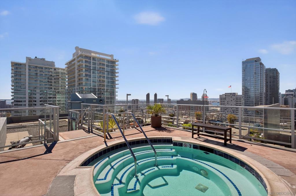 Downtown - Residential Lease