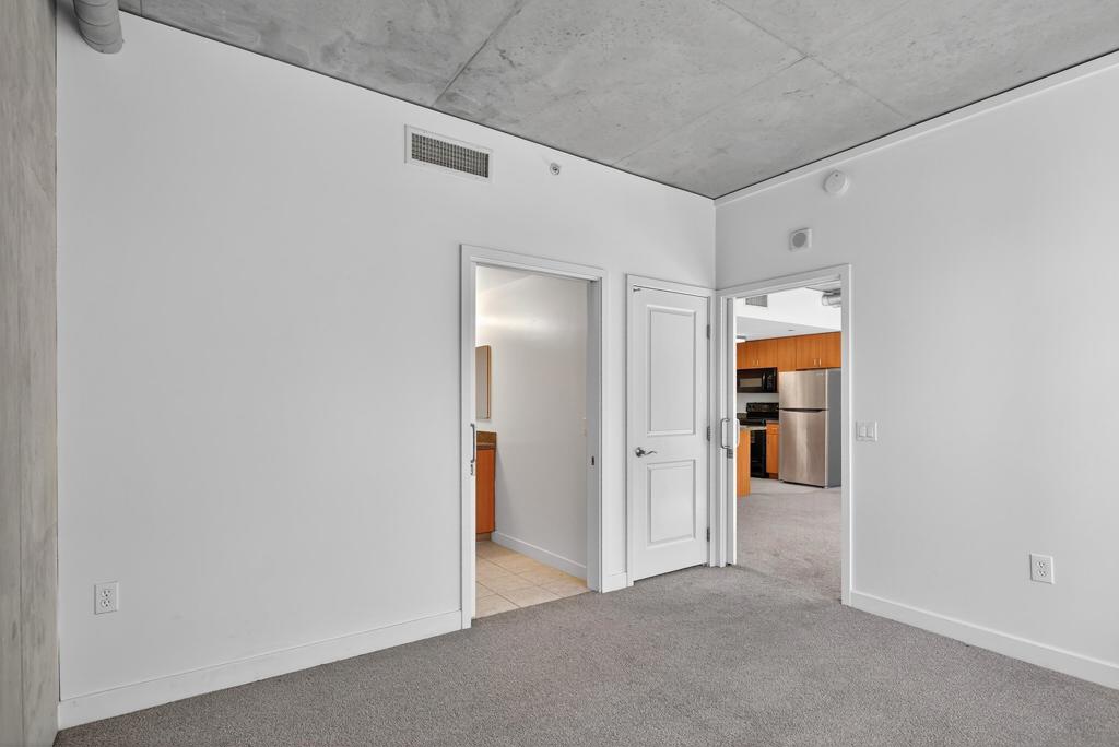 Downtown - Residential Lease