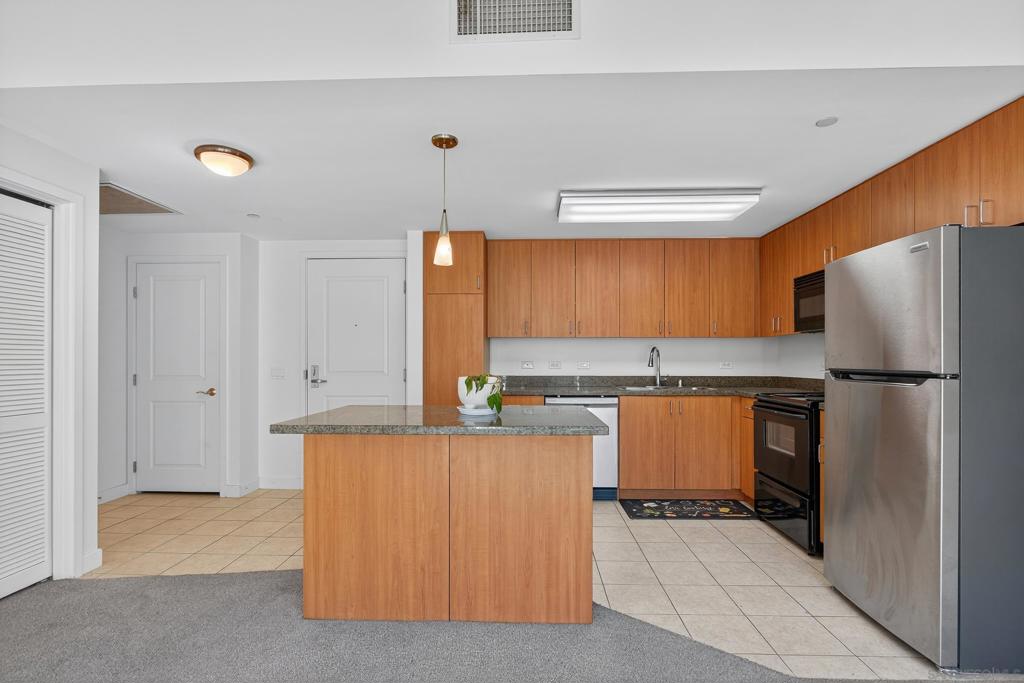 Downtown - Residential Lease