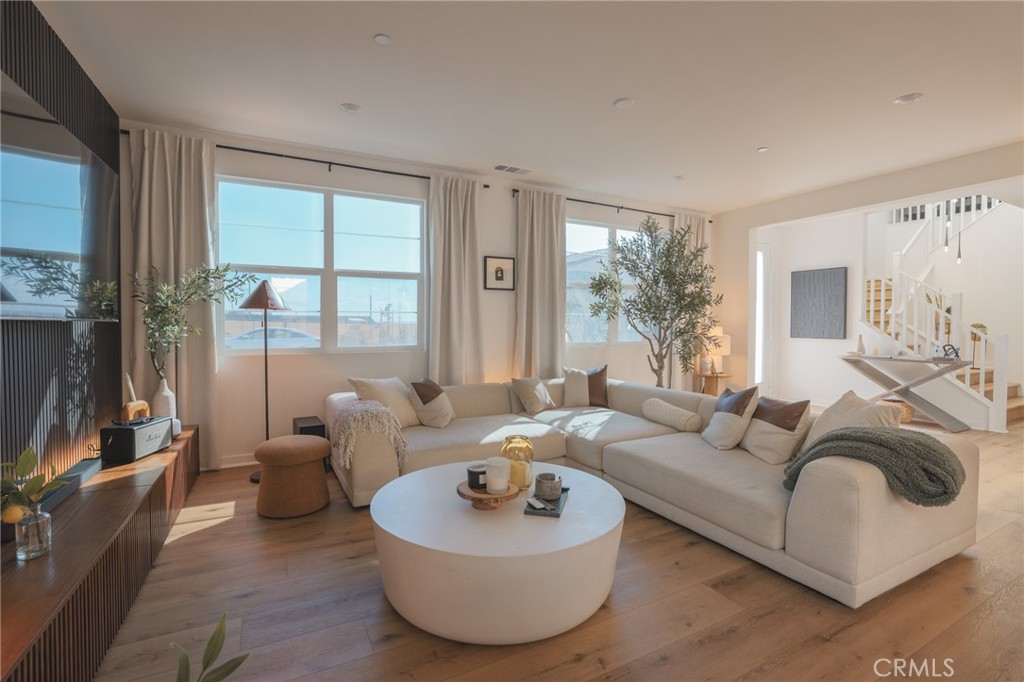 15818 Caterpillar dr