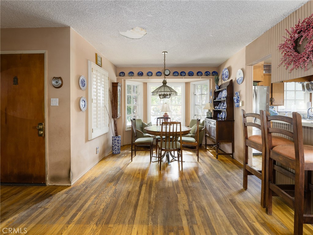 329 East Maple Avenue