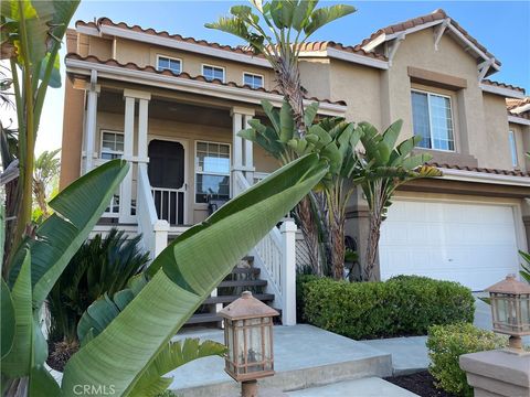 Photo of 29 Calle Verano, Rancho Santa Margarita, CA 92688 (MLS # SR26035476)