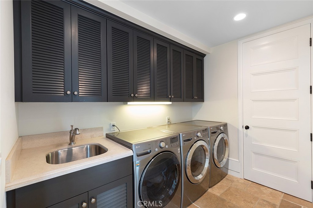 Emerald Bay (EB) - Residential Lease