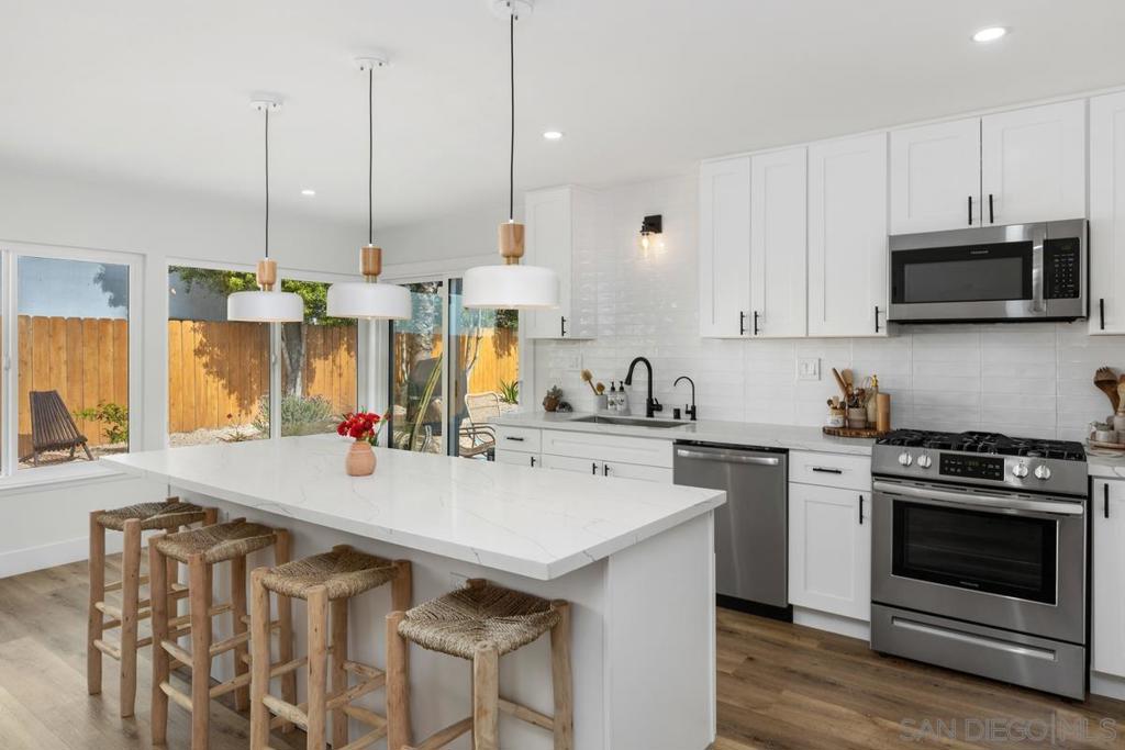 Mira Mesa - Residential