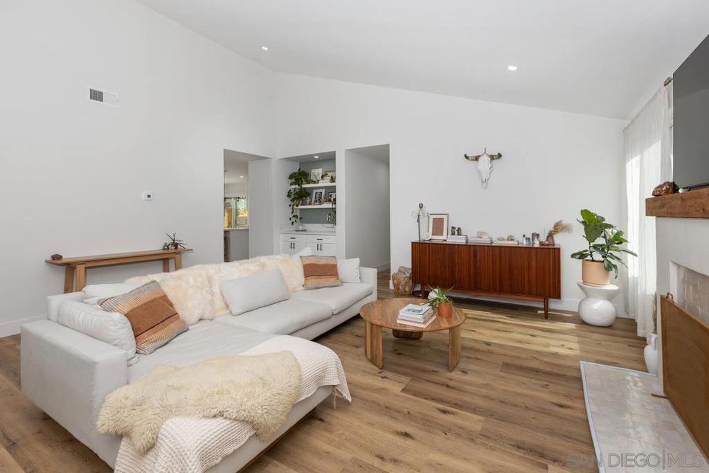 Mira Mesa - Residential