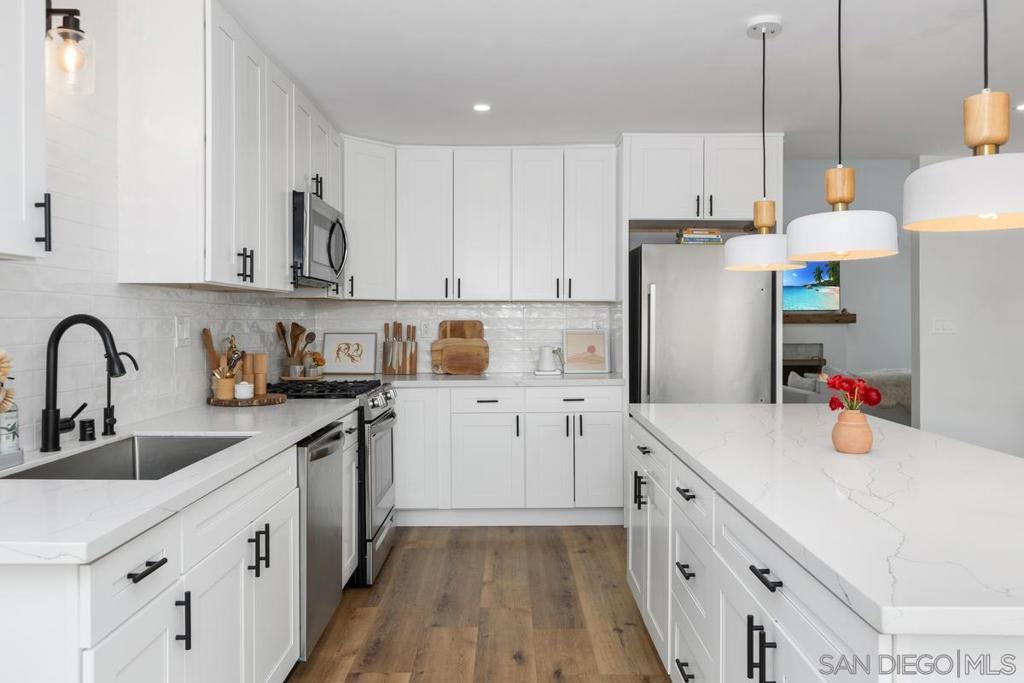 Mira Mesa - Residential