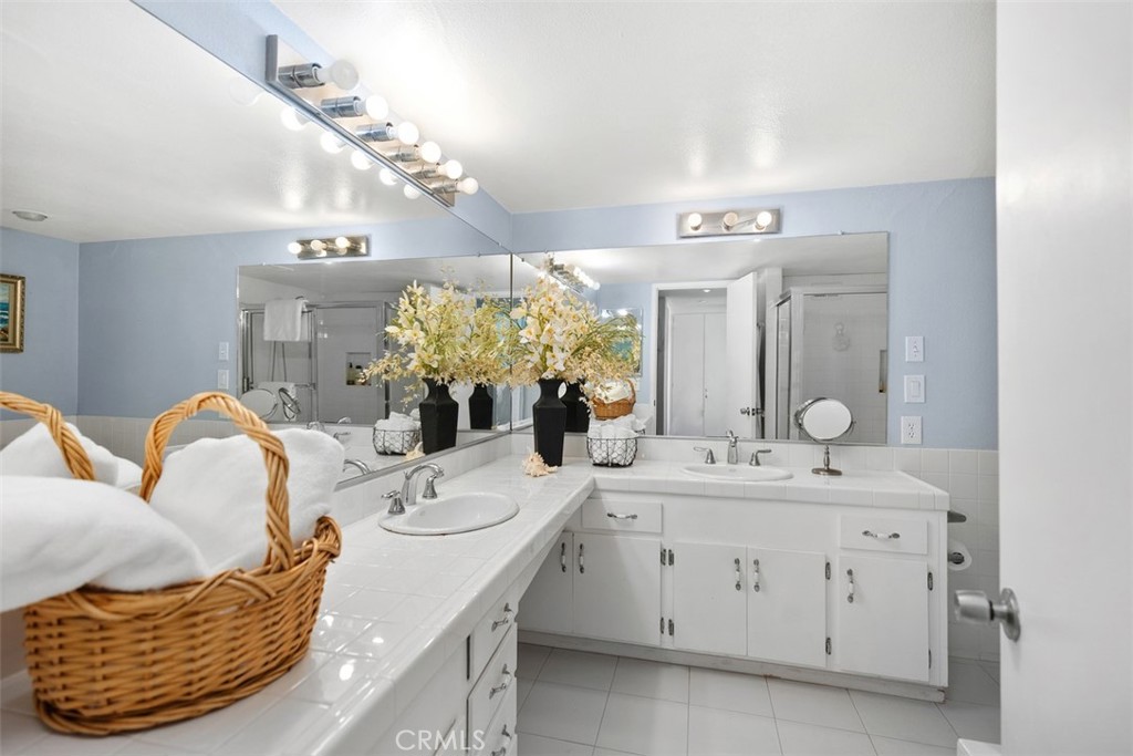 Laguna Ocean Vista Condos (LOV) - Residential