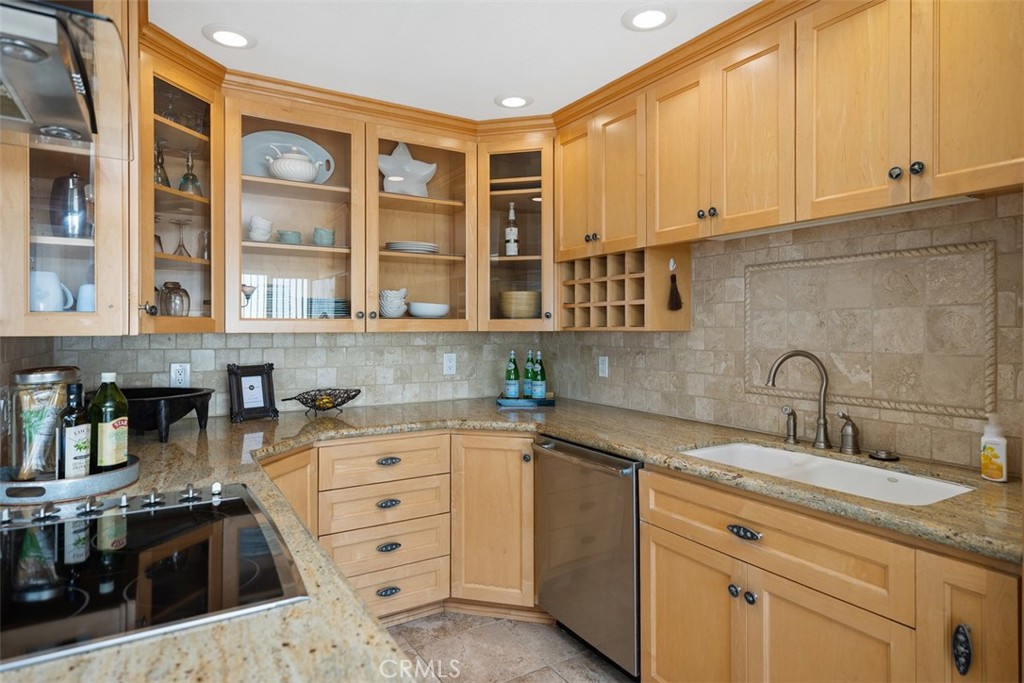 Laguna Ocean Vista Condos (LOV) - Residential