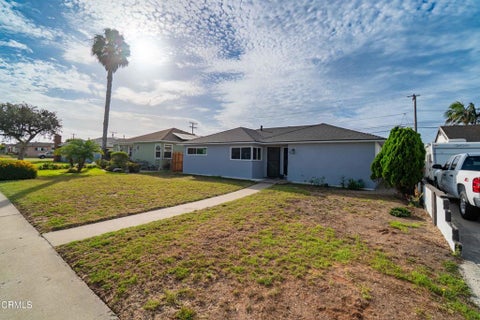 Tiny photo for 722 W Robert Avenue, Oxnard, CA 93030 (MLS # V1-39072)